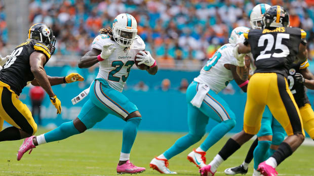 jay-ajayi-miami-dolphins-waiver-wire.jpg